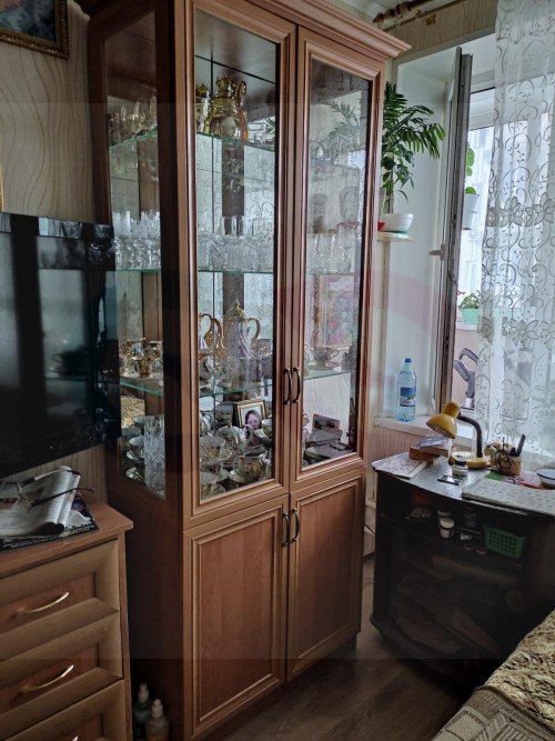 Сервант Дэис